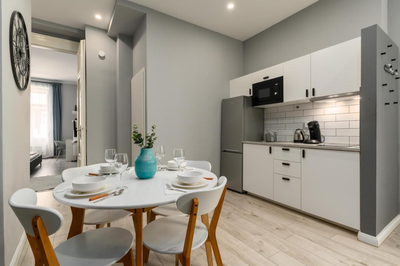 Trendy Design Apartment Budapest Bagian luar foto
